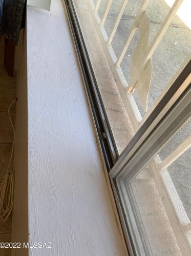 8771 Baker St, Tucson AZ 85710-2617 exterior