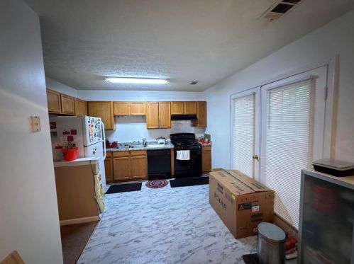 6339 Wedgeview Dr, Tucker GA 30084-8768 exterior