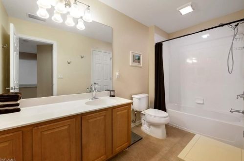 16011 Caldera Ln, Naples FL 34110-2830 exterior