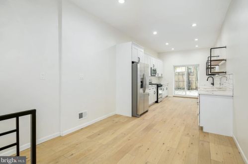 1722 28 St, Philadelphia PA 19145-1613 exterior