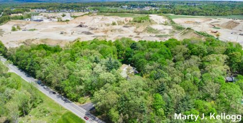 4480 Coit Ave, Grand Rapids MI 49525-1110 exterior