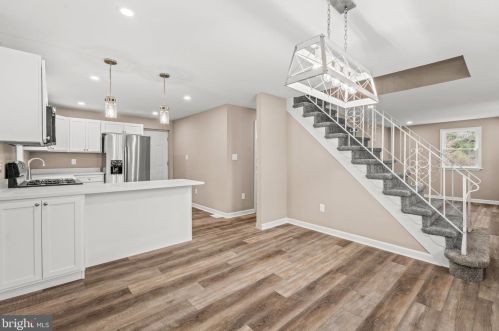 147 Garfield Ave, Blenheim NJ  08012-1119 exterior