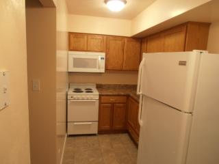 4441 Rushmore Dr, Cedar Rapids IA  52402-3069 exterior