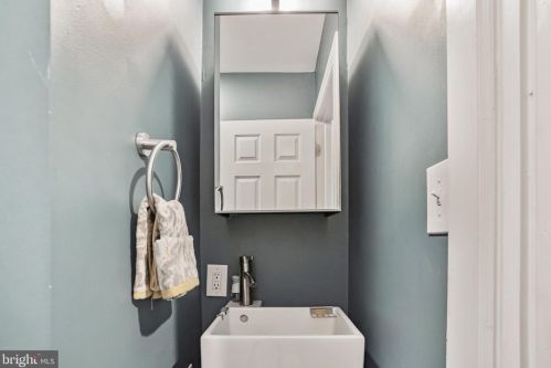 1529 Colorado St, Philadelphia PA  19146-4734 exterior