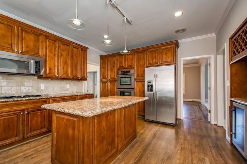 1685 Brandon Hall Dr, Atlanta GA 30350-3704 exterior