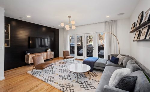 1715 Newberry Ave, Chicago, IL 60608-2333