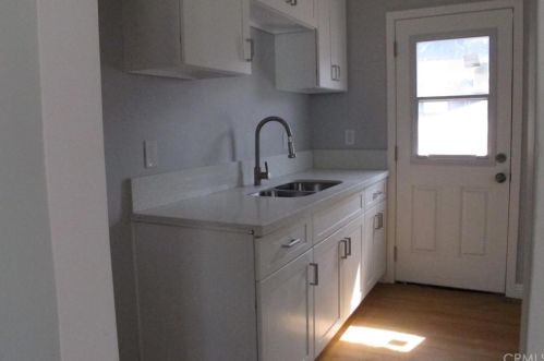 9647 Harvard St, Bellflower CA 90706-3685 exterior