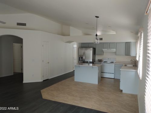 1111 Saragosa St, Chandler AZ  85224-7202 exterior