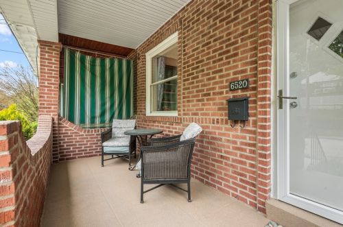 6520 Jackson St, Pittsburgh, PA 15206-2236