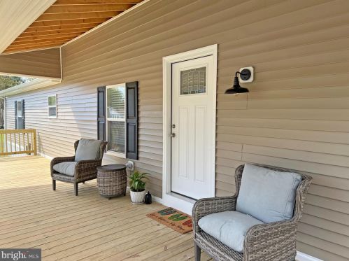 33450 Daisy St, Lewes, DE 19958-5320