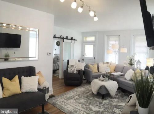 2008 Marietta Ave, Lancaster PA 17603-2354 exterior