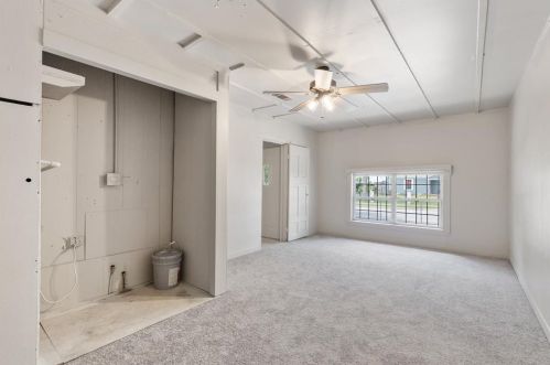 2134 Amherst Ave, Dallas TX 75235-3107 exterior