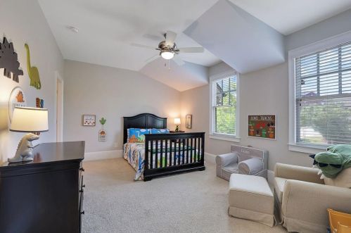 3573 Brookleigh Ln, Atlanta GA 30319-2219 exterior