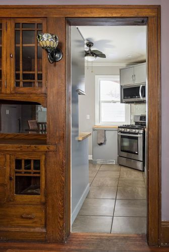 1657 Charles Ave, Saint Paul MN 55104-2226 exterior