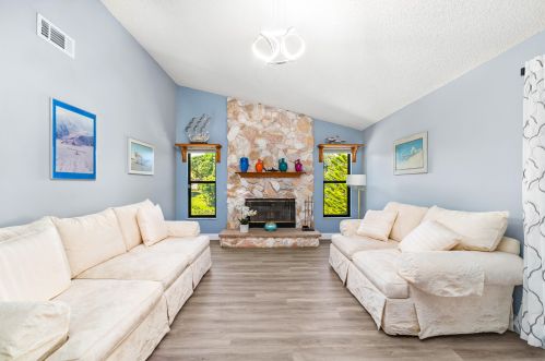 117 Sagamore Ter, Fort Pierce FL 34983-1262 exterior