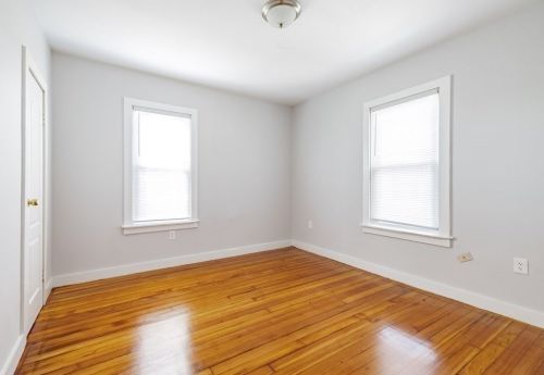 100 Massasoit St, Springfield MA 01107-1723 exterior