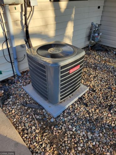 15711 Griffon Path, Saint Paul MN 55124-7027 exterior