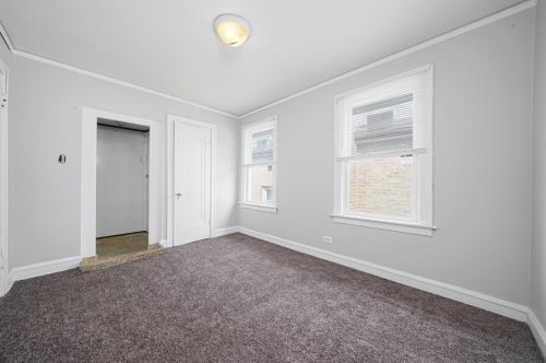 3245 64 Pl, Chicago IL 60638-5418 exterior