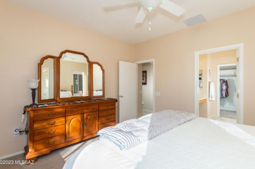 7655 Summer Scene Dr, Tucson AZ  85743-5184 exterior