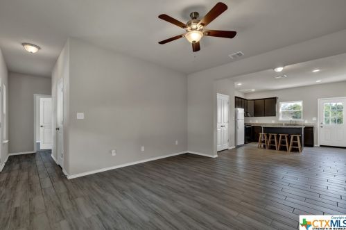 972 Rimrock Cv, Spring Branch TX 78070-5232 exterior