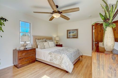 227 Waldo Ave, Fullerton CA  92833-2846 exterior