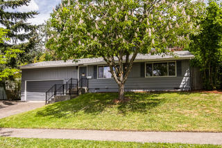 3415 Onyx St, Eugene OR  97405-4258 exterior