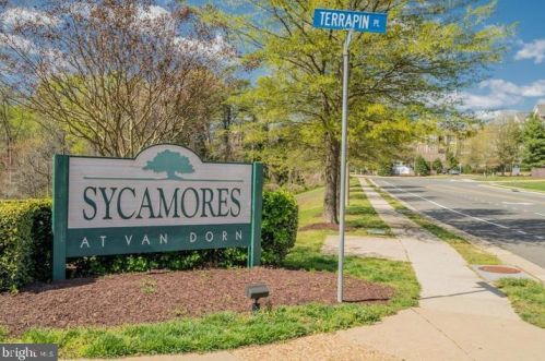 5945 Terrapin Pl, Alexandria VA 22310-5449 exterior