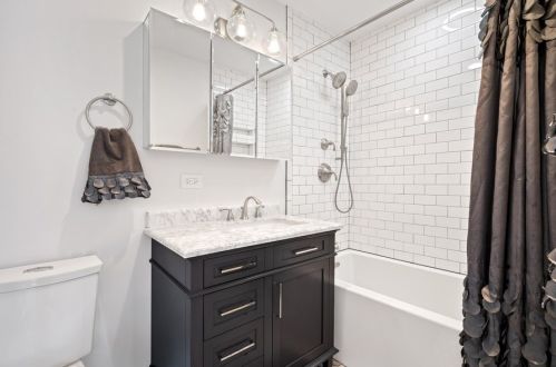 820 Laflin St, Chicago IL 60827-5710 exterior