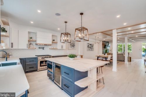 5303 13th St, Washington DC  20011-3607 exterior