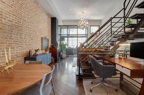 2220 Potomac Ave, Chicago IL 60651-1854 exterior