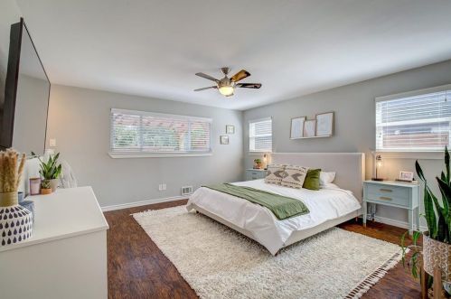 3249 Chapel Downs Dr, Dallas TX  75229-5836 exterior