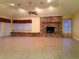 8902 Theysen Dr, Houston TX  77080-3023 exterior