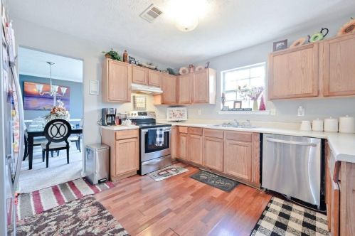 990 Palmer Rd, Lithonia GA 30058-2945 exterior