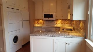 2495 Glengyle Dr, Vienna VA  22181-5569 exterior