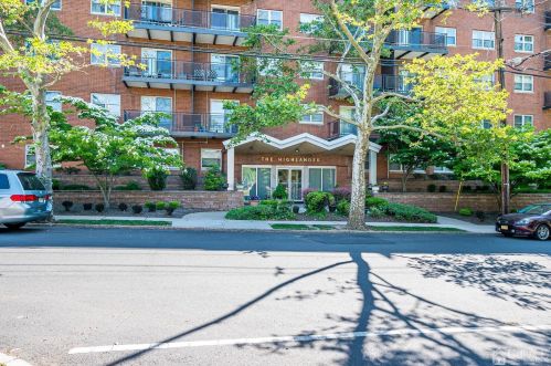 123 Adelaide Ave, New Brunswick, NJ 08904-1657