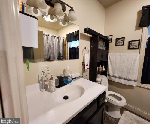 531 Lime St, Lancaster PA 17602-4325 exterior