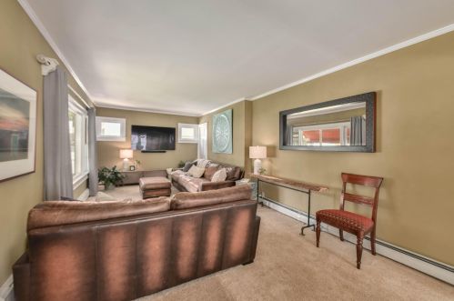 2140 69th St, Milwaukee WI  53213-1924 exterior