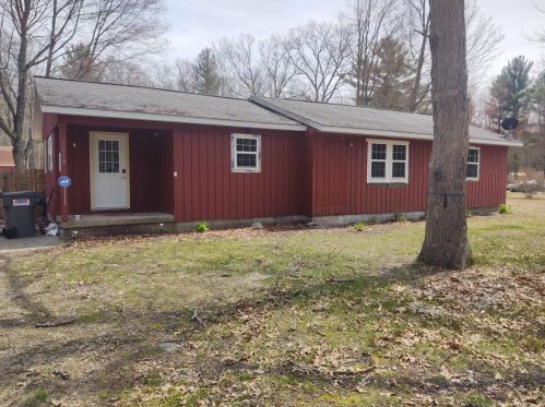 1210 Barnes Rd, Meskegon, MI 49442-9404