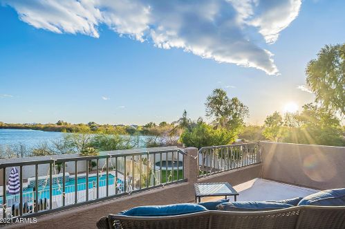 2883 Birchwood Pl, Chandler AZ 85249-5572 exterior