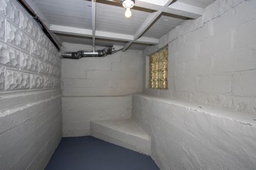 10350 Indiana Ave, Chicago IL  60628-2850 exterior