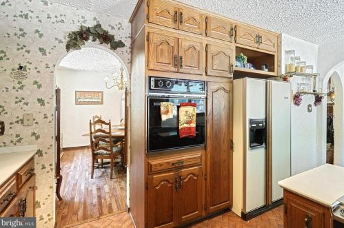 799 Laurel Wood Ln, Hanover PA 17331-6868 exterior