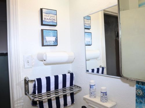 4410 Ewing Ave, Dallas TX 75216-6819 exterior