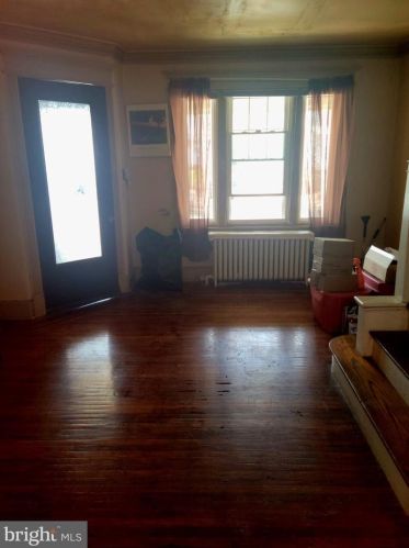 5233 11th St, Philadelphia PA  19141-2808 exterior