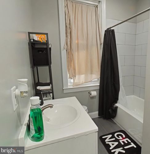 6217 Chestnut, Philadelphia PA 19104-3120 exterior