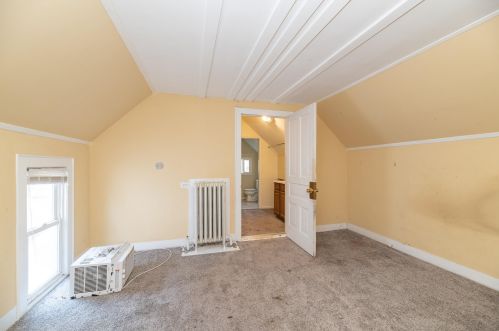 1408 Westnedge Ave, Kalamazoo MI 49007-2426 exterior