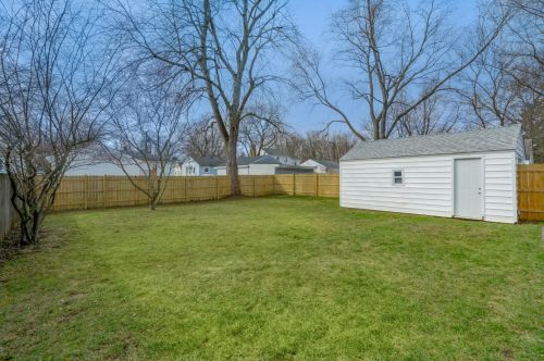 1616 Homecrest Ave, Kalamazoo MI  49001-4352 exterior