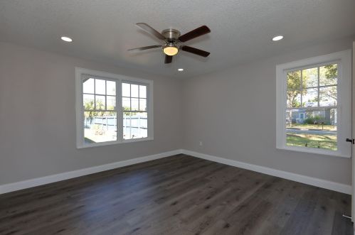 1103 Colonial Rd, Fort Pierce FL 34950-5025 exterior