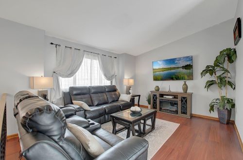 1346 Cope Ave, Saint Paul MN  55109-2555 exterior