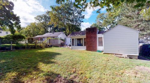 9 Birch Dr, Huntington Station NY 11746-3003 exterior