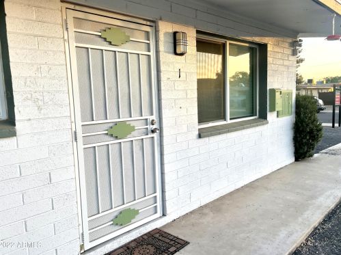 2013 49th St, Phoenix AZ  85008-3339 exterior